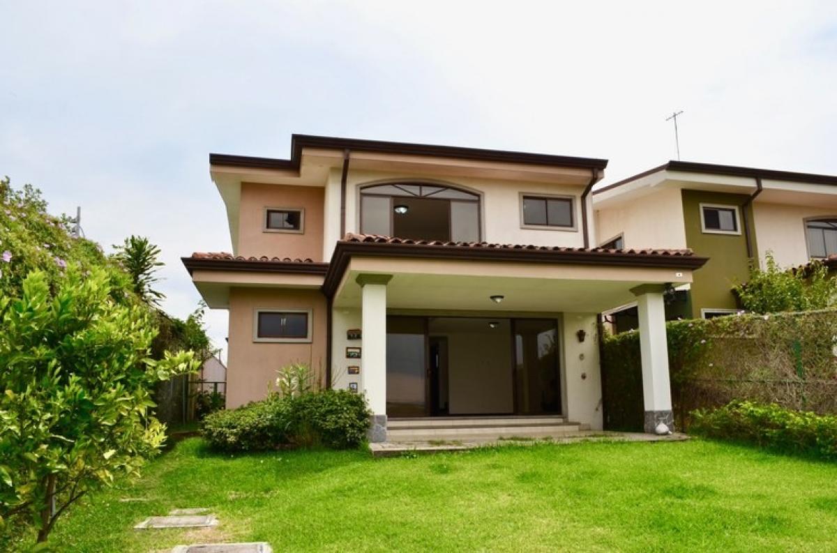 Picture of Condo For Sale in San Isidro, Heredia, Costa Rica