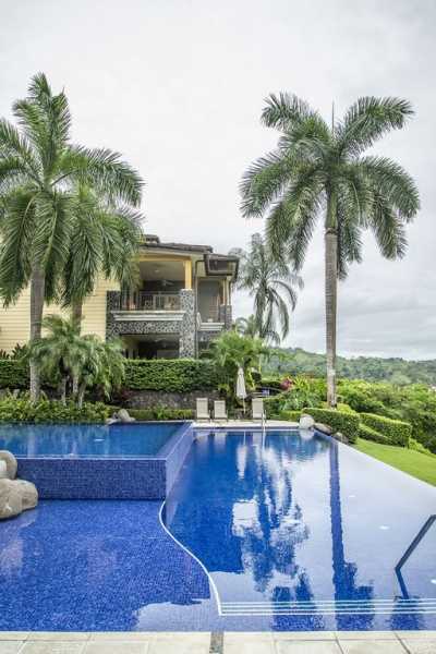 Condo For Sale in Garabito, Costa Rica