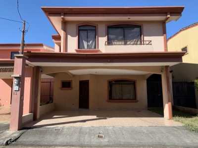 Home For Sale in Heredia, Costa Rica