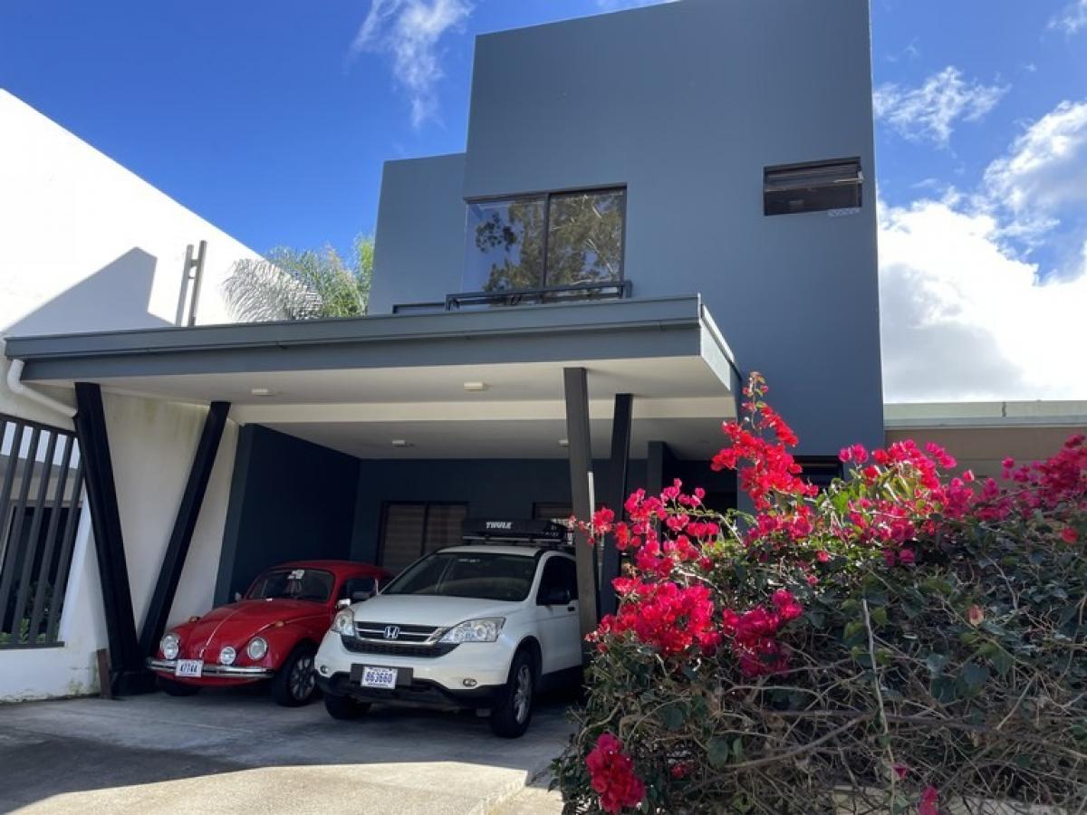 Picture of Home For Sale in Oreamuno, Cartago, Costa Rica