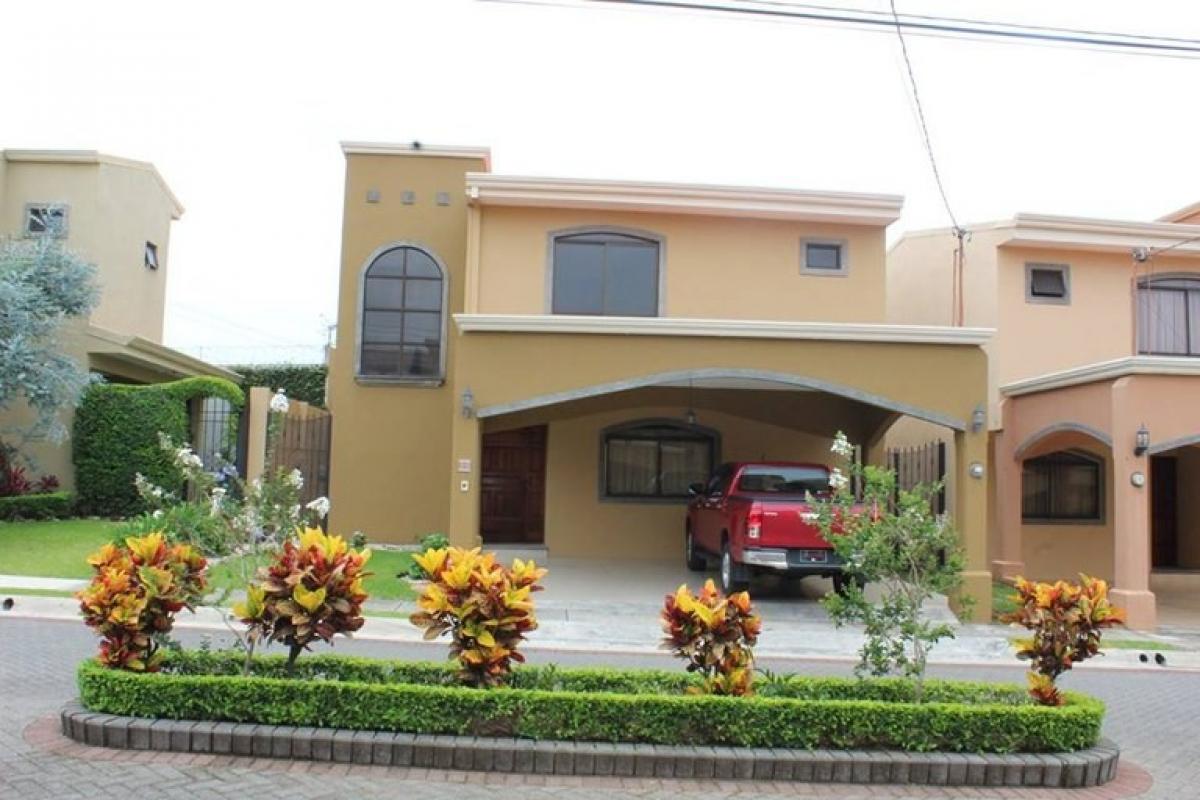 Picture of Home For Sale in Heredia, Heredia, Costa Rica