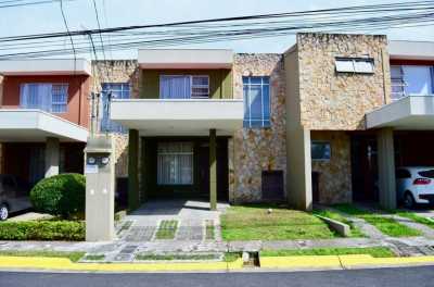 Home For Sale in Heredia, Costa Rica