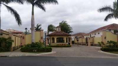 Home For Sale in Heredia, Costa Rica