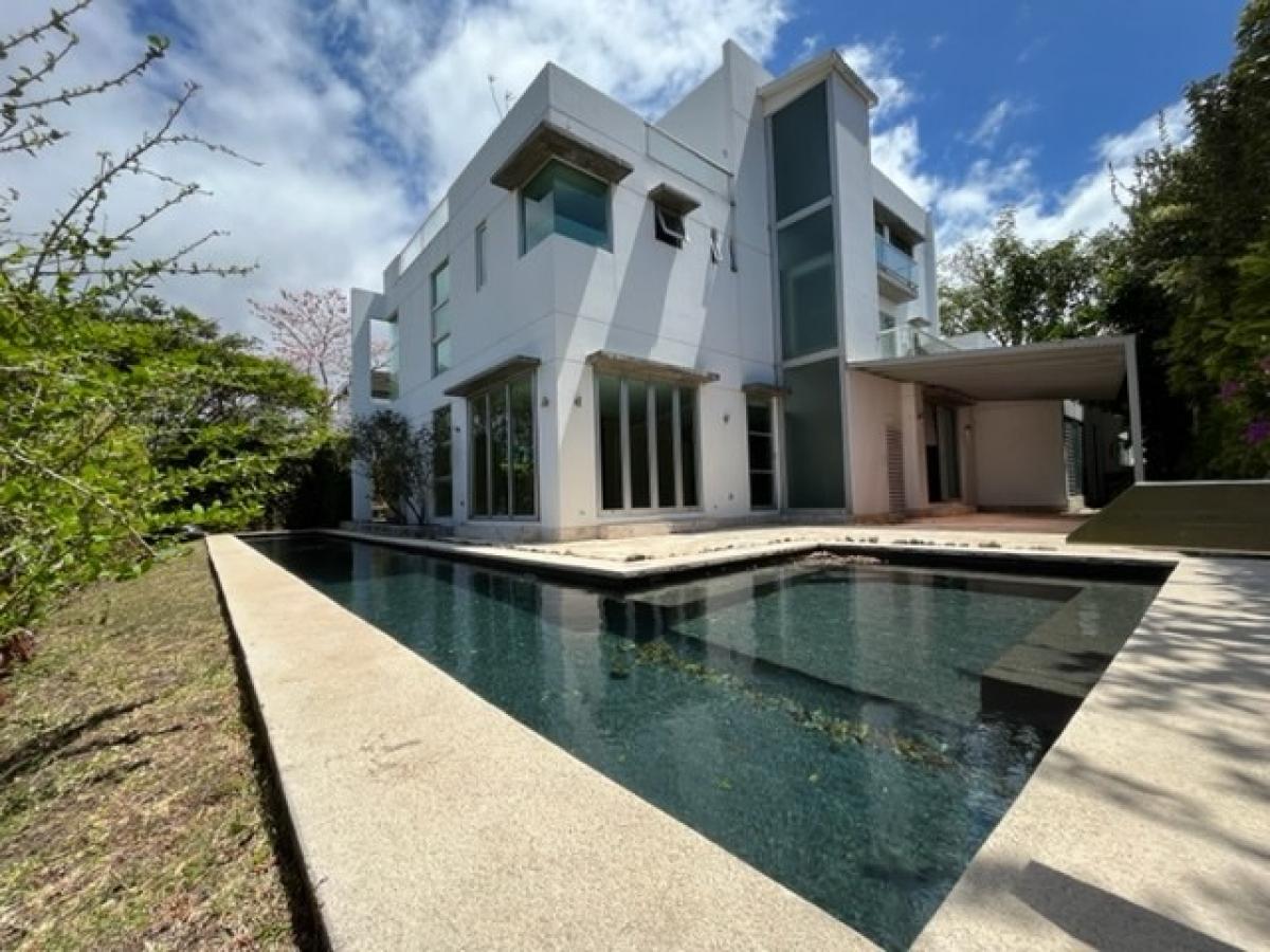 Picture of Condo For Sale in Escazu, San Jose, Costa Rica