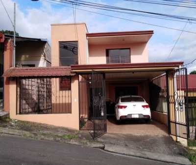 Home For Sale in San Ramon, Costa Rica
