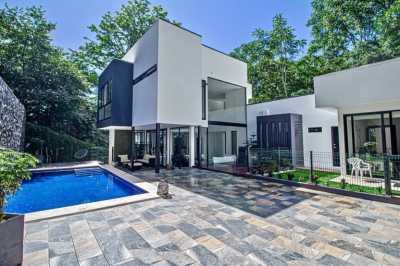 Home For Sale in Escazu, Costa Rica