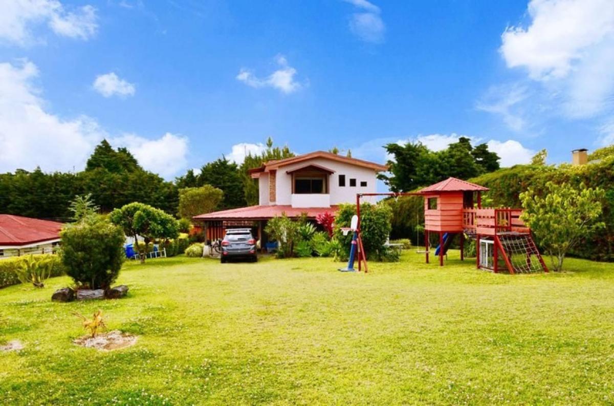 Picture of Home For Sale in San Rafael, Heredia, Costa Rica