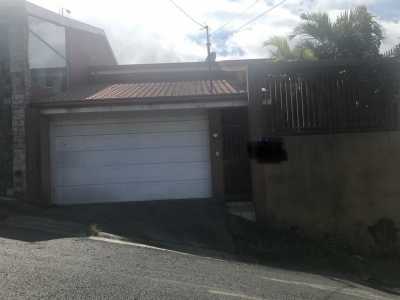 Home For Sale in Moravia, Costa Rica