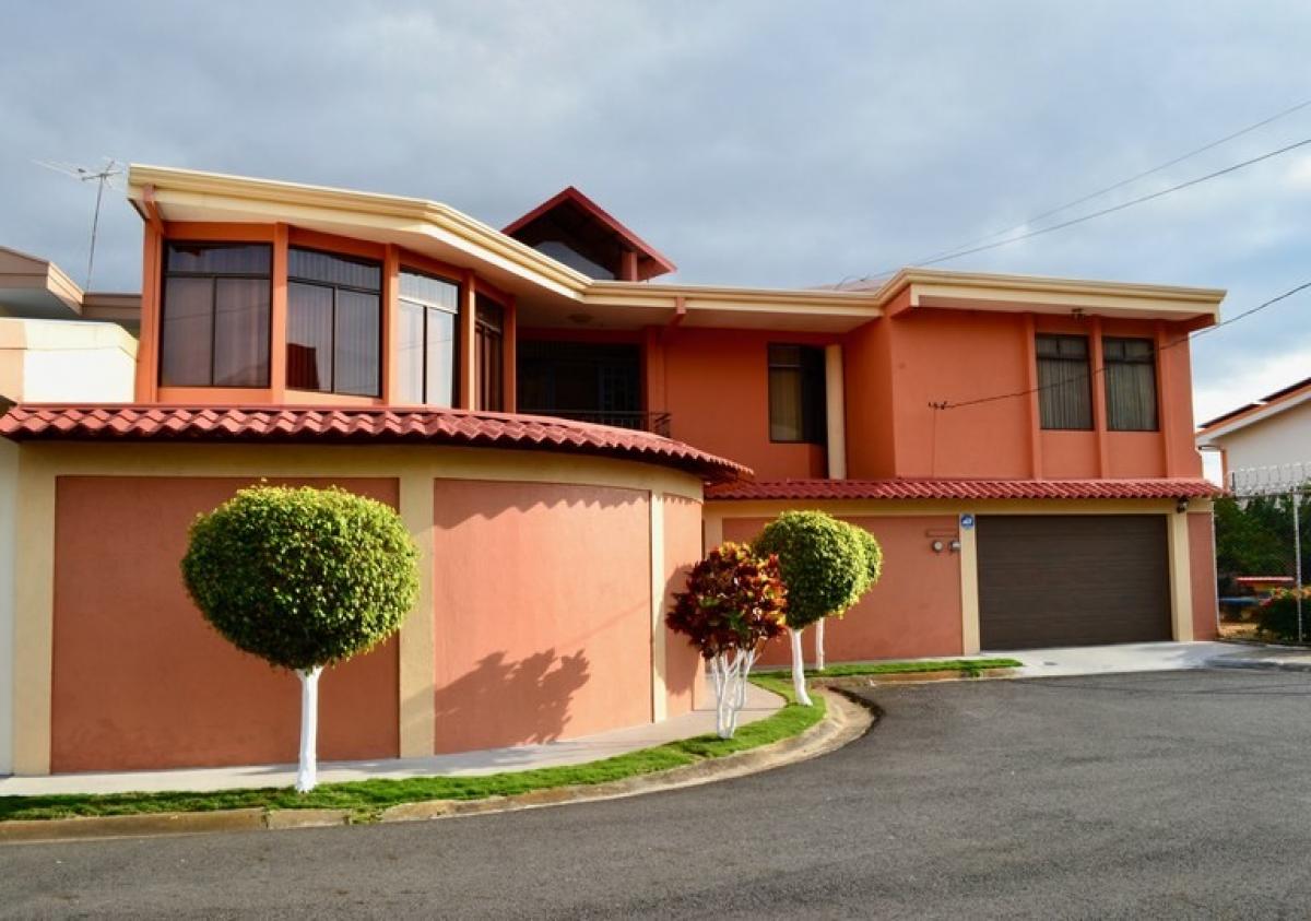 Picture of Home For Sale in Heredia, Heredia, Costa Rica