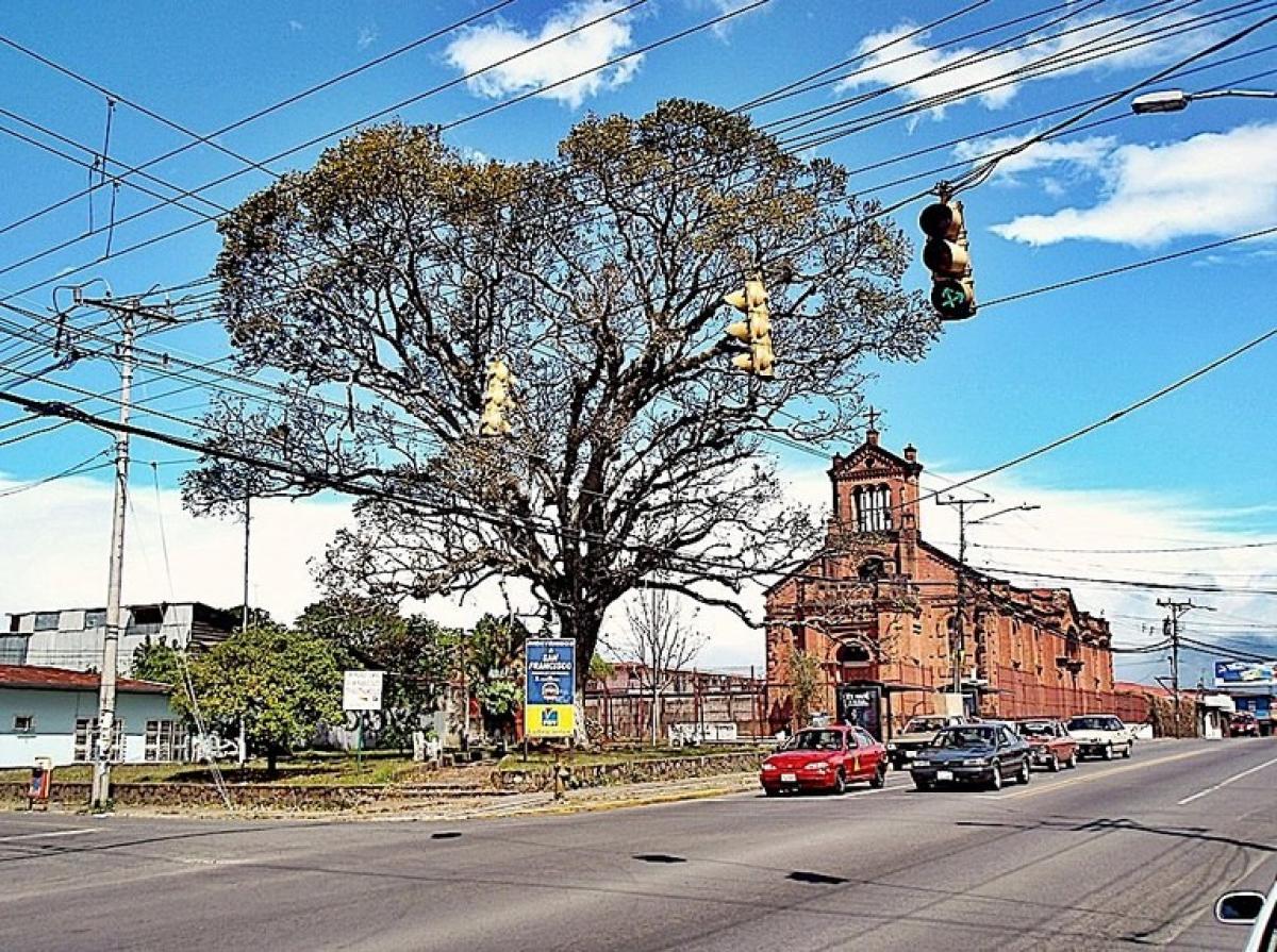 Picture of Residential Land For Sale in Goicoechea, San Jose, Costa Rica