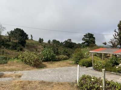 Home For Sale in El Guarco, Costa Rica