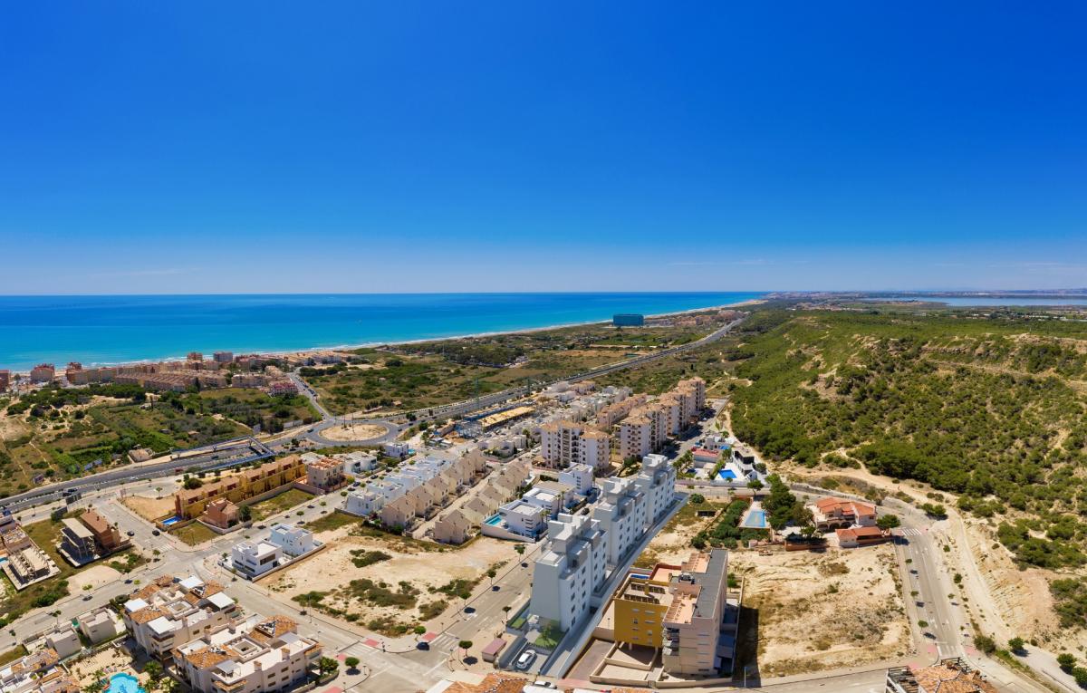 Picture of Condo For Sale in Guardamar Del Segura, Alicante, Spain