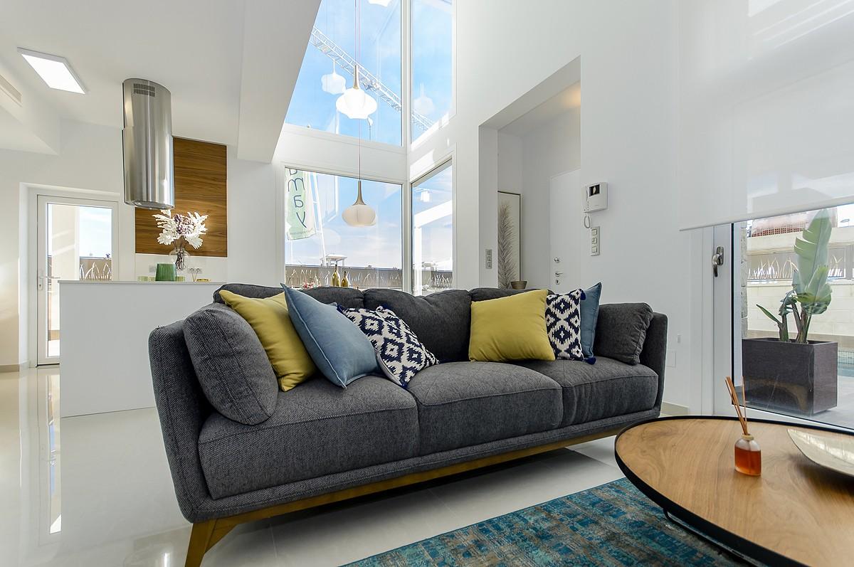 Picture of Villa For Sale in La Manga Del Mar Menor, Murcia, Spain