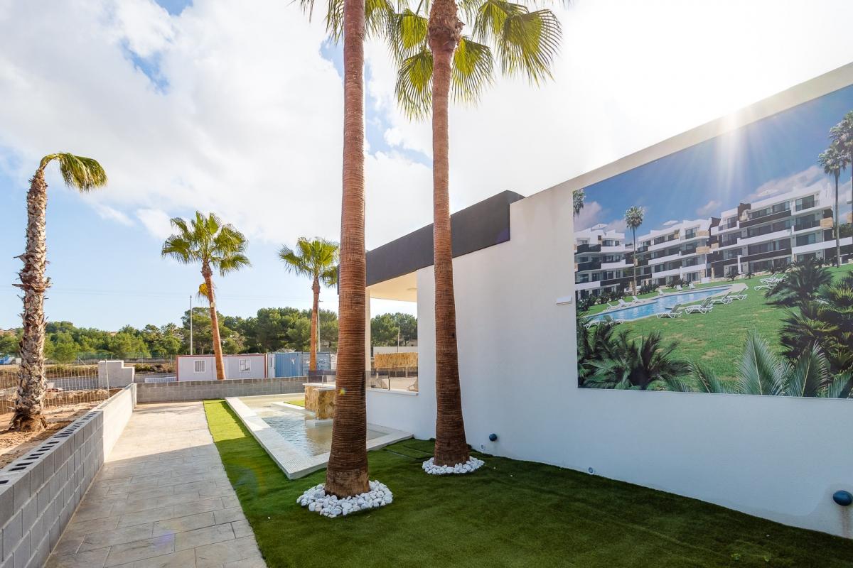 Picture of Condo For Sale in Orihuela Costa, Alicante, Spain