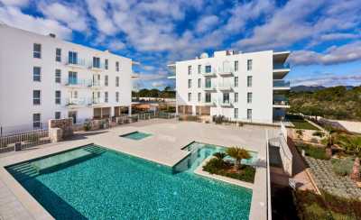 Condo For Sale in Cala D'or, Spain