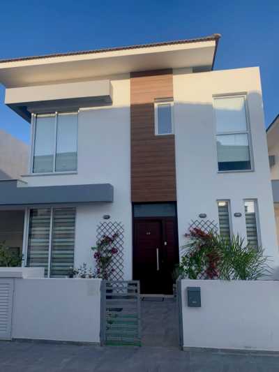 Home For Sale in Oroklini, Cyprus