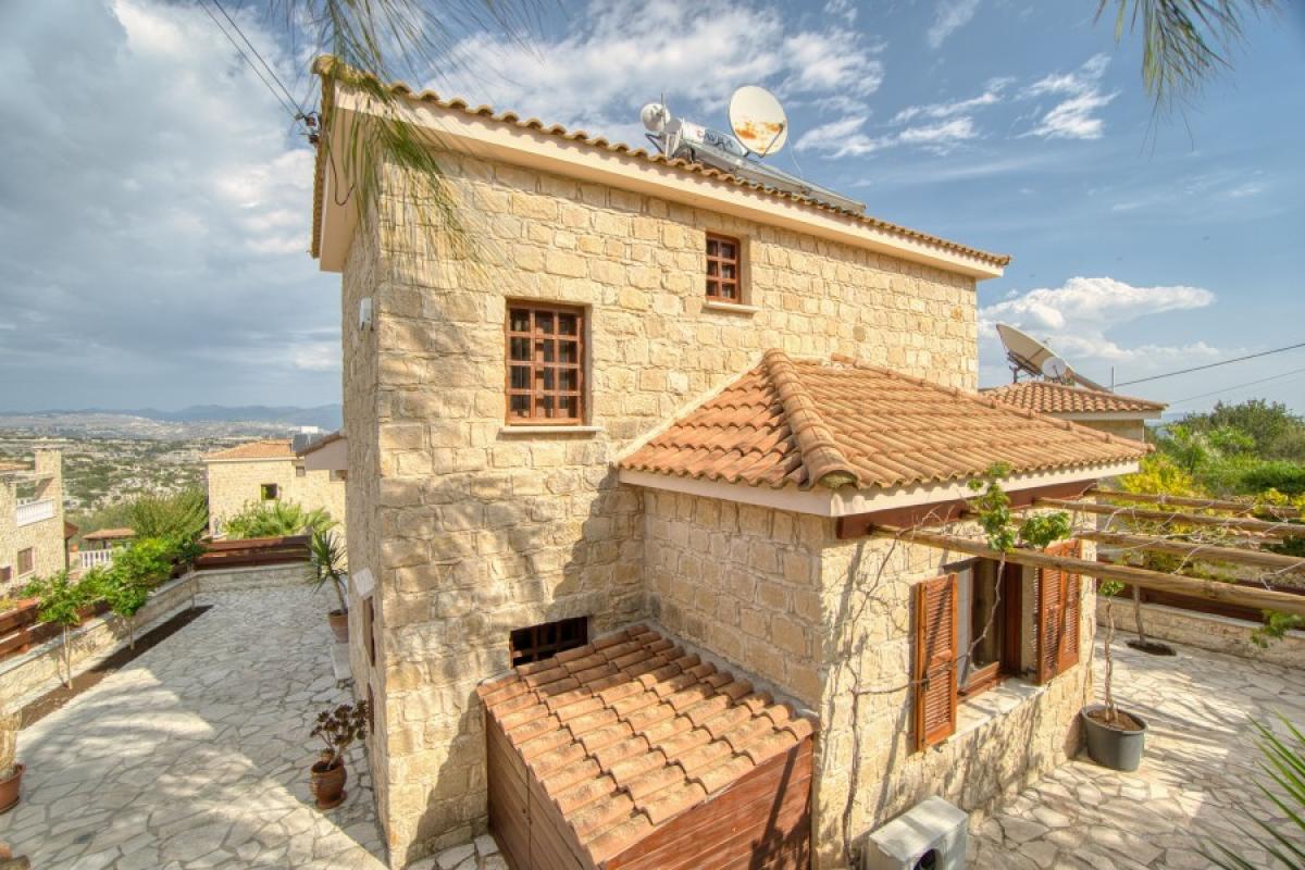 Picture of Home For Sale in Kallepeia, Paphos, Cyprus