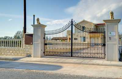 Home For Rent in Pegia - Sea Caves, Cyprus