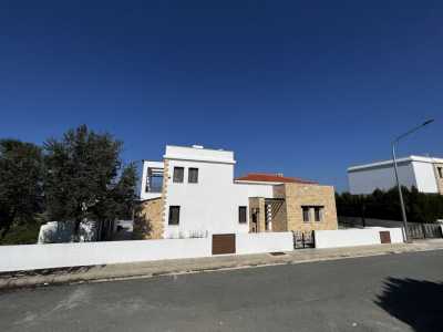 Home For Sale in Neo Chorio, Cyprus