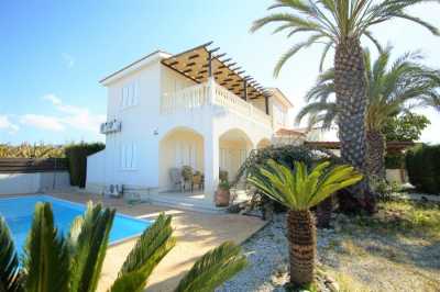 Home For Sale in Pegia - Coral Bay, Cyprus