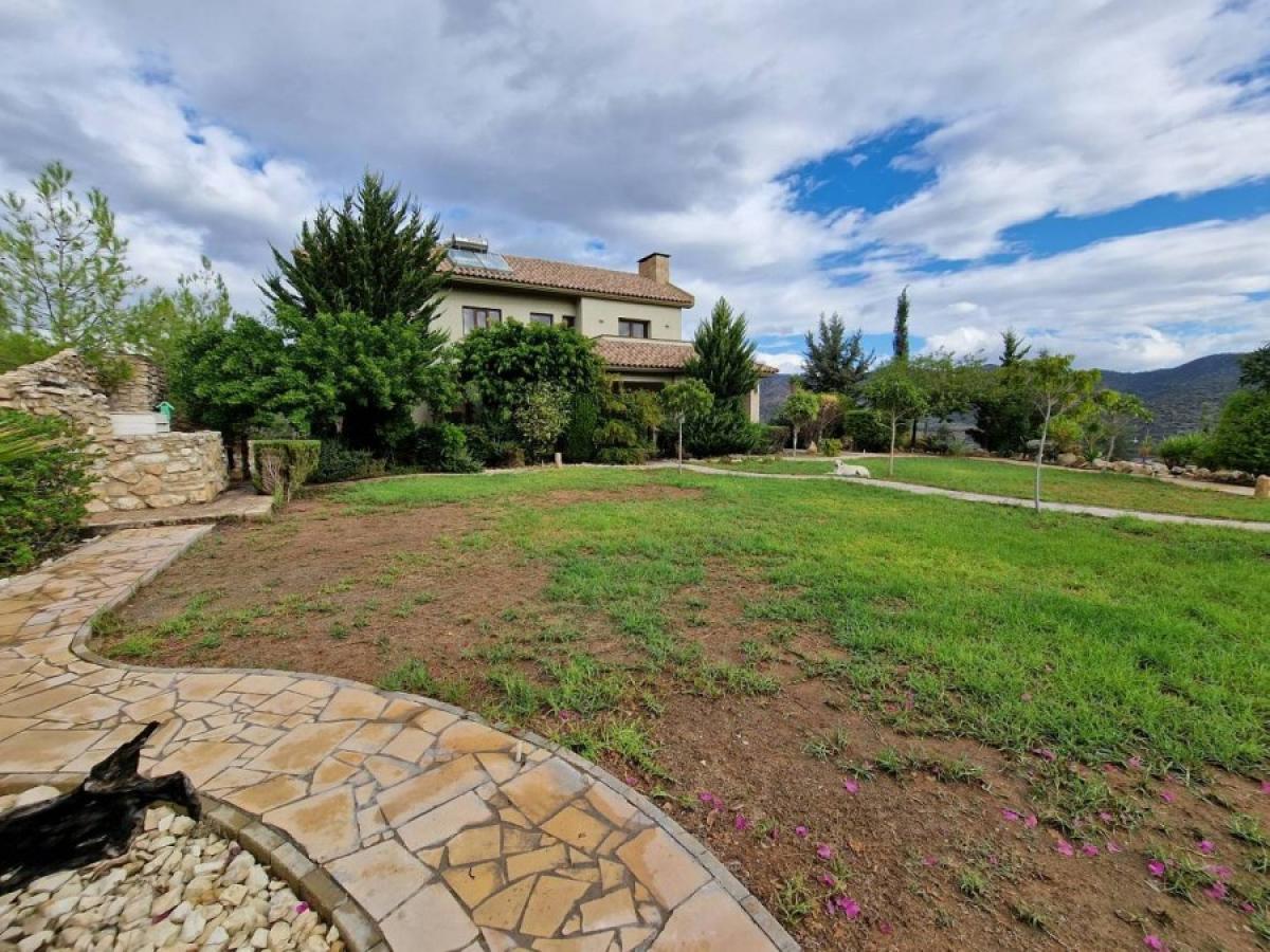 Picture of Home For Sale in Akrounta, Limassol, Cyprus