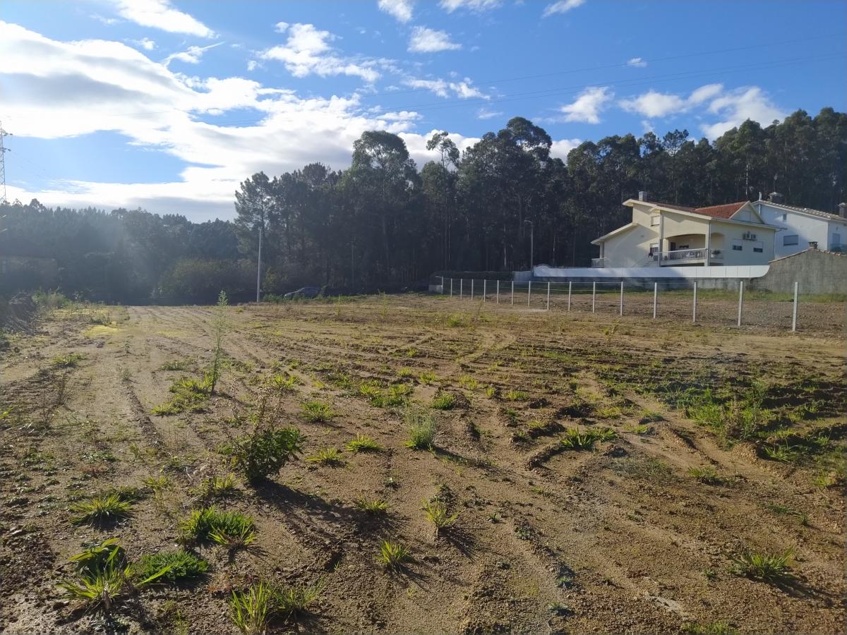 Picture of Residential Land For Sale in Vila Nova de Gaia, Porto District, Portugal