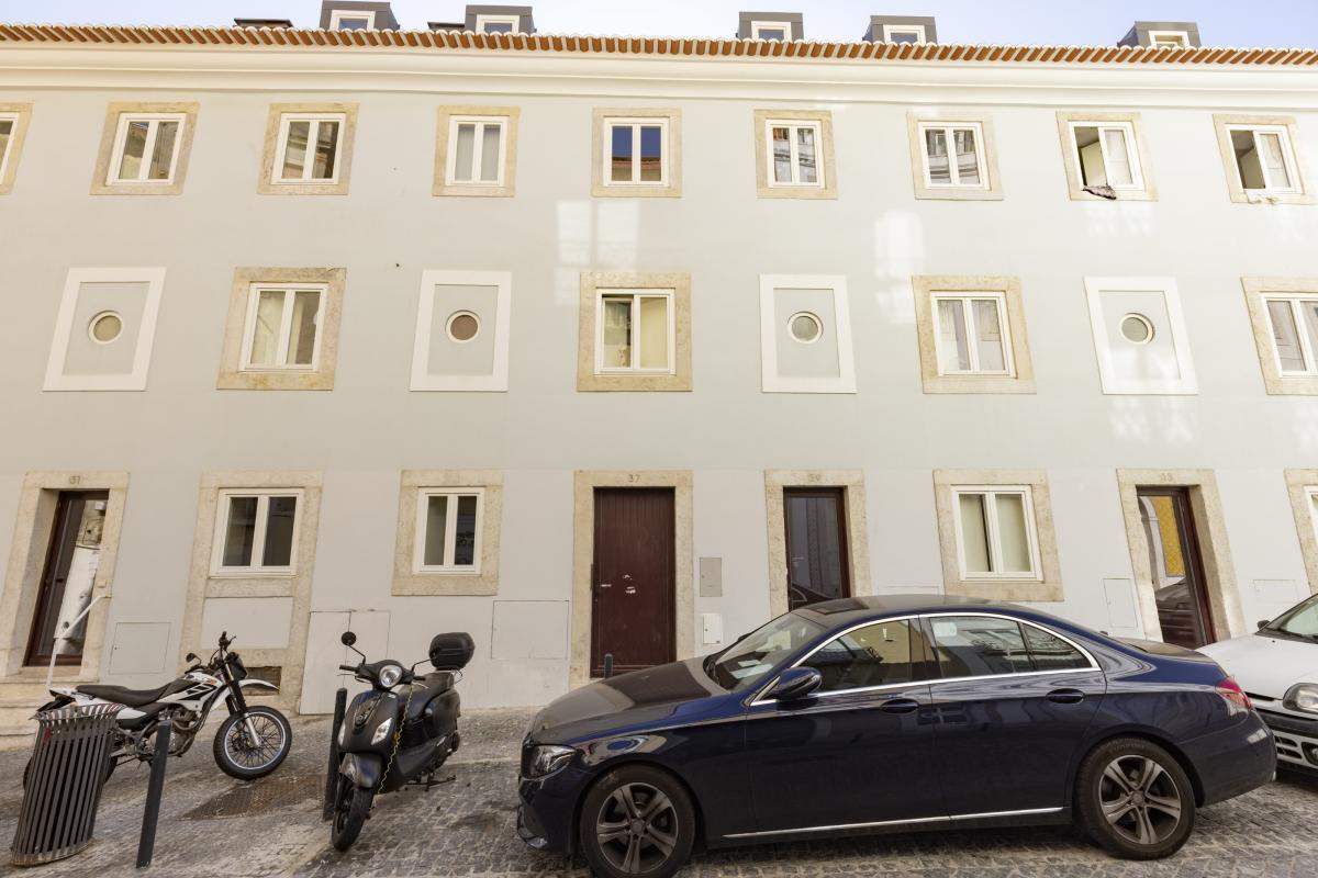 Picture of Home For Sale in Lisboa, Lisboa, Portugal
