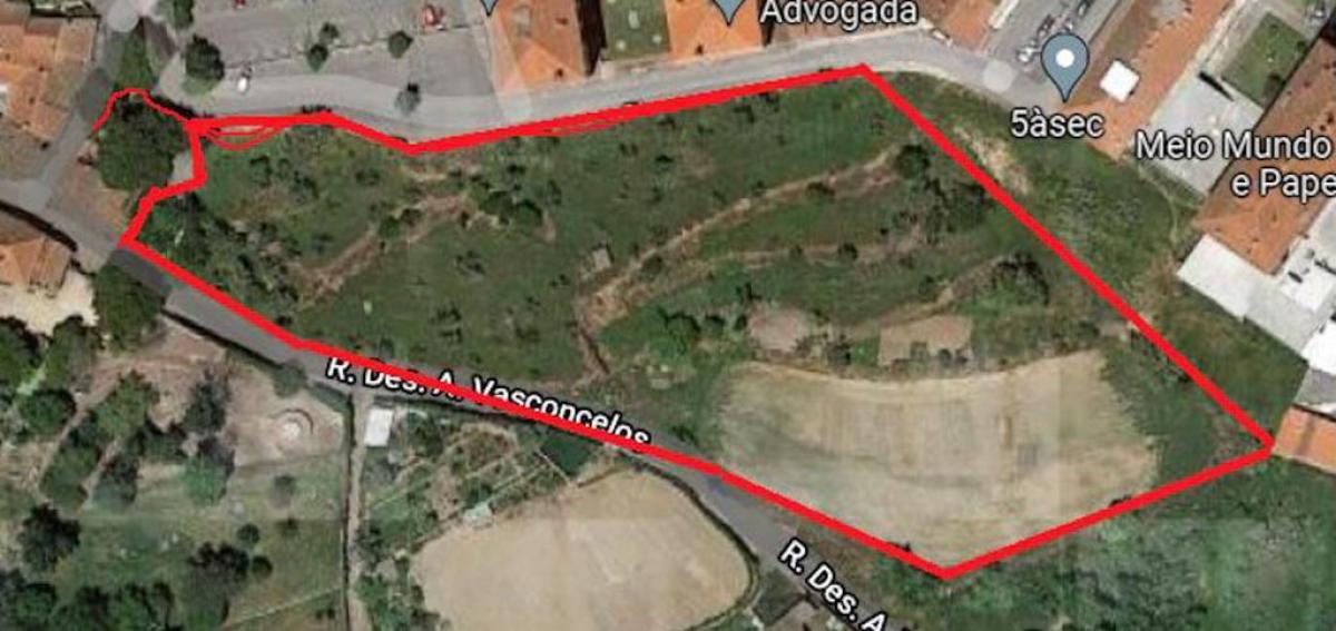 Picture of Residential Land For Sale in Oliveira Do Hospital, Coimbra, Portugal