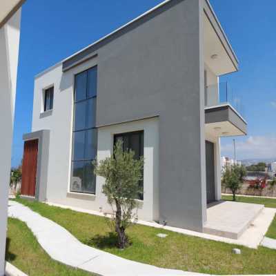 Home For Sale in Chloraka, Cyprus