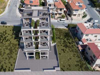 Condo For Sale in Mesa Yitonia, Cyprus