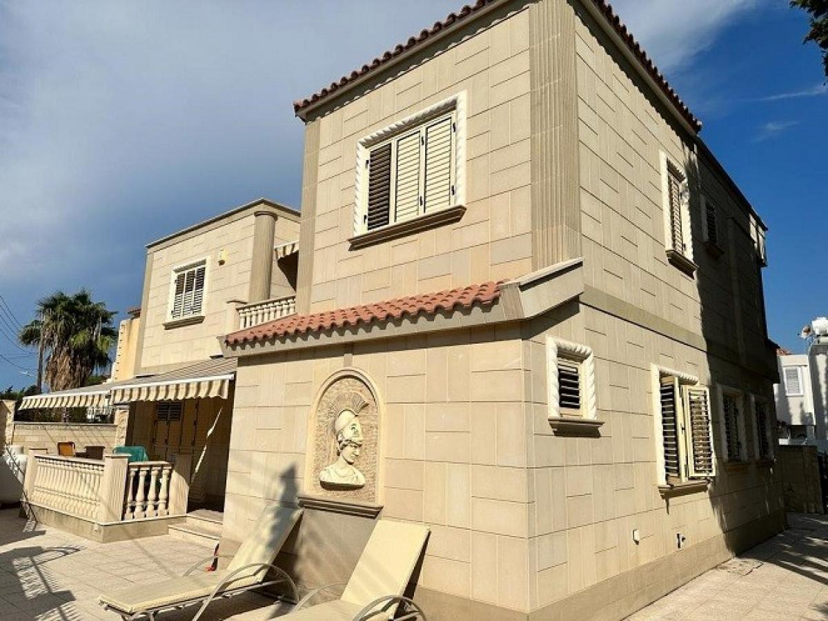 Picture of Home For Sale in Kato Paphos, Paphos, Cyprus