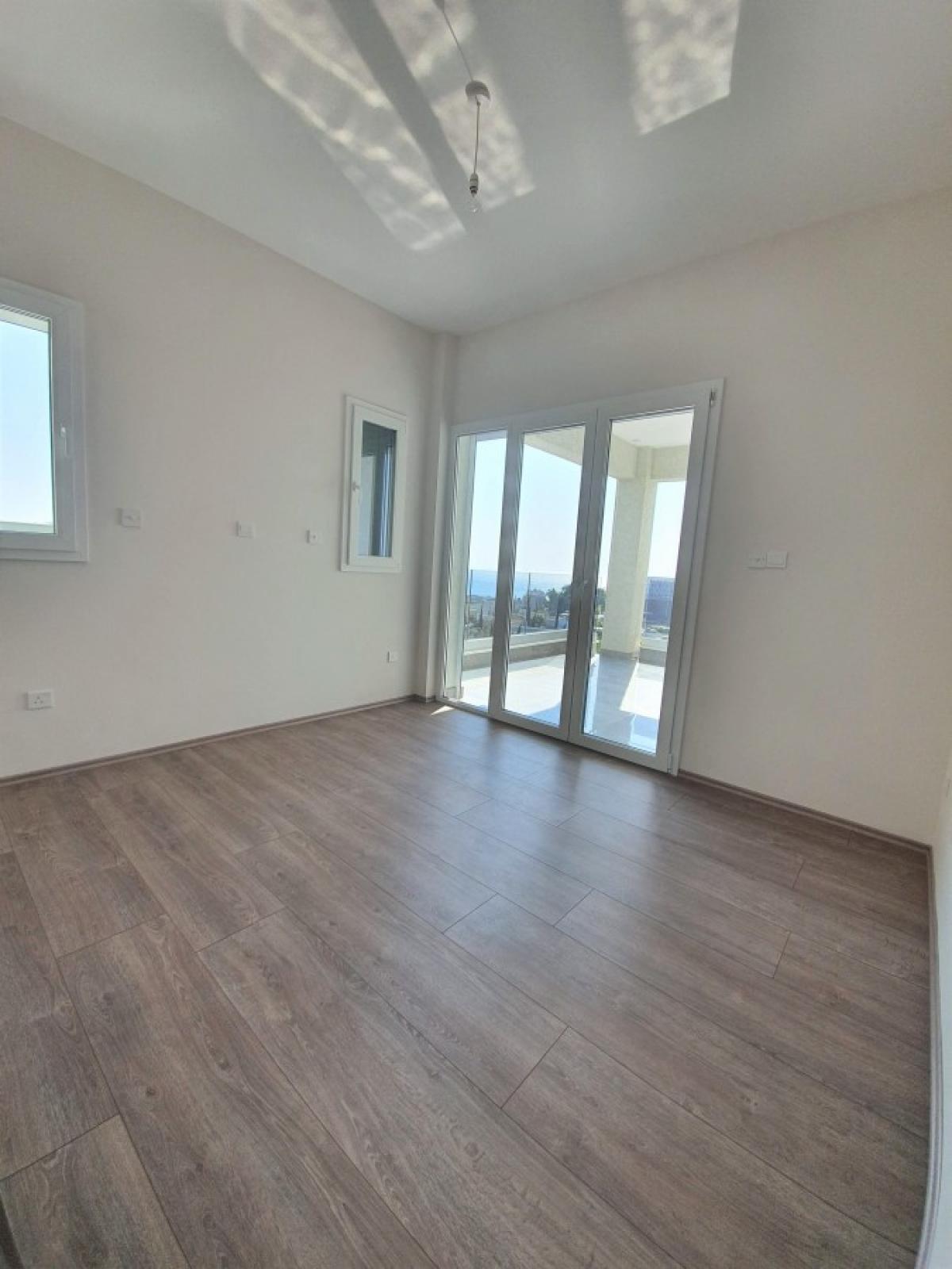 Picture of Condo For Sale in Agios Tychonas, Limassol, Cyprus