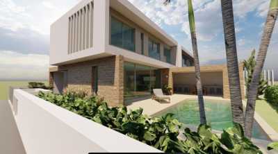 Home For Sale in Oroklini, Cyprus