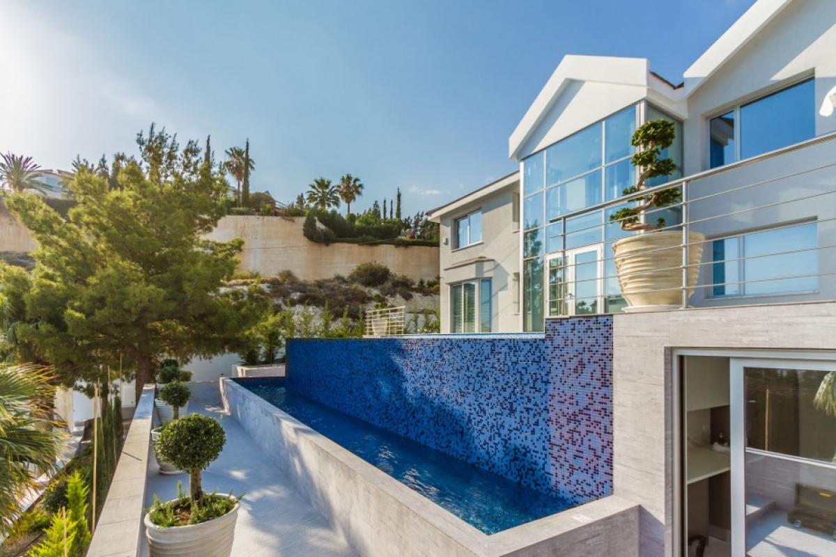 Picture of Home For Sale in Agios Tychonas, Limassol, Cyprus