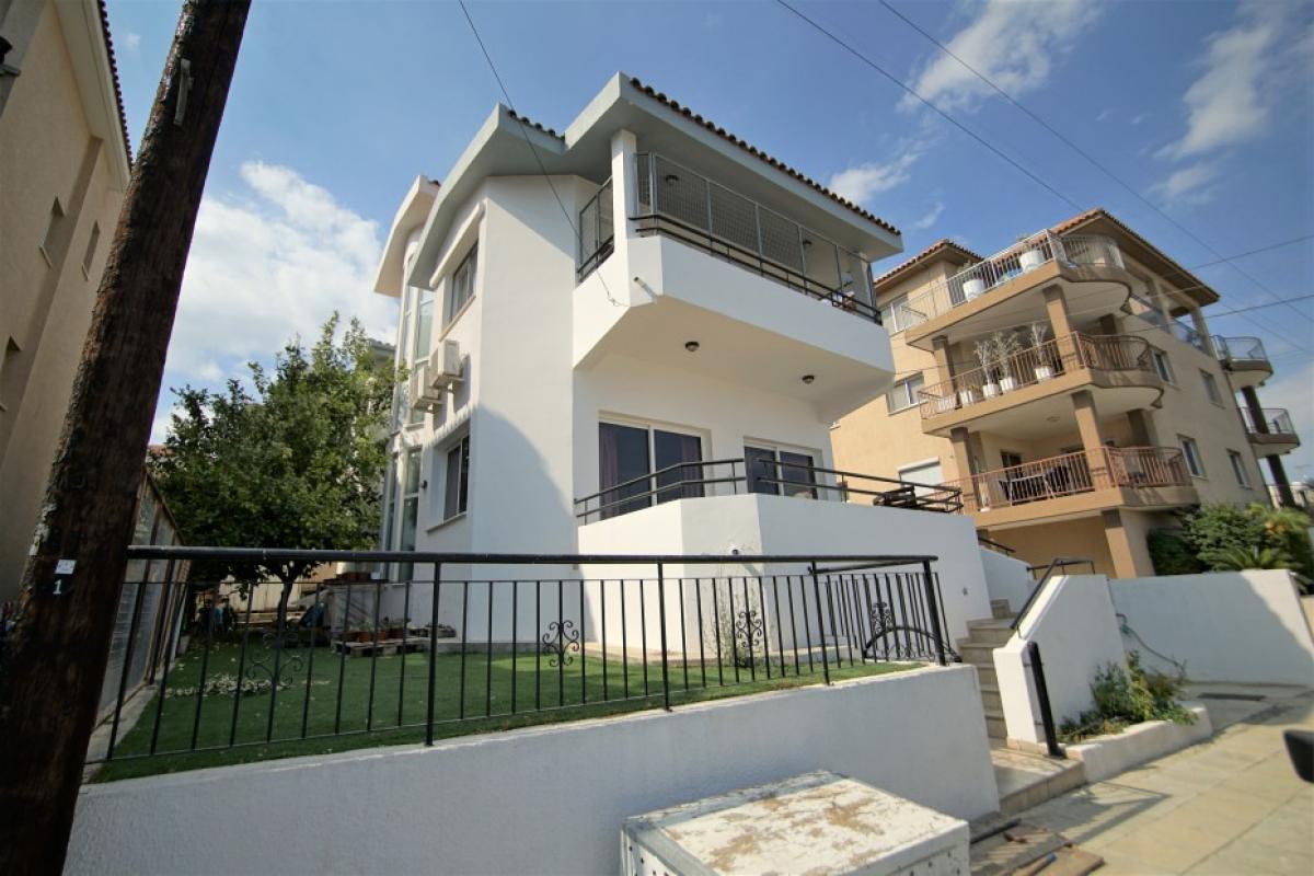Picture of Home For Sale in Ayios Athanasios, Limassol, Cyprus