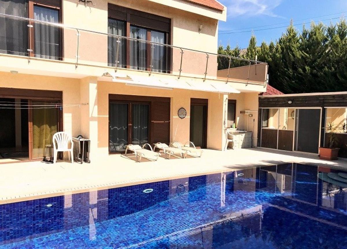 Picture of Home For Sale in Asgata, Limassol, Cyprus