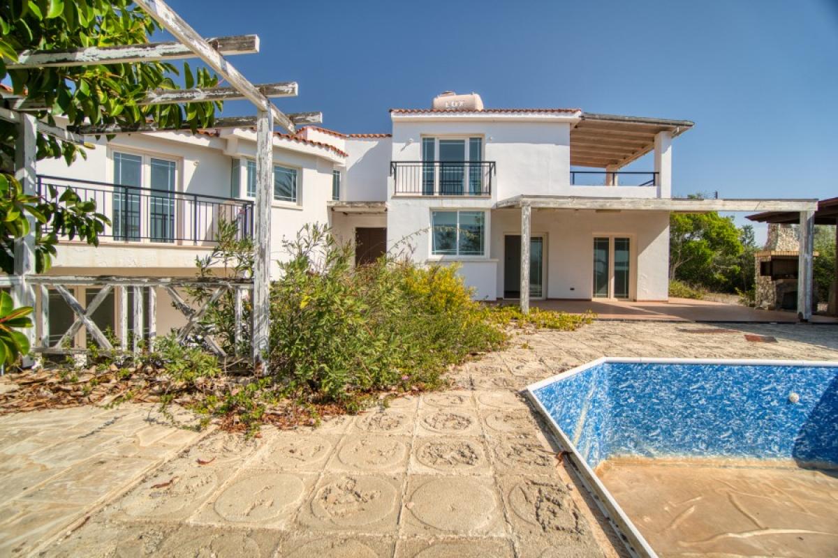 Picture of Home For Sale in Pegia - Sea Caves, Paphos, Cyprus