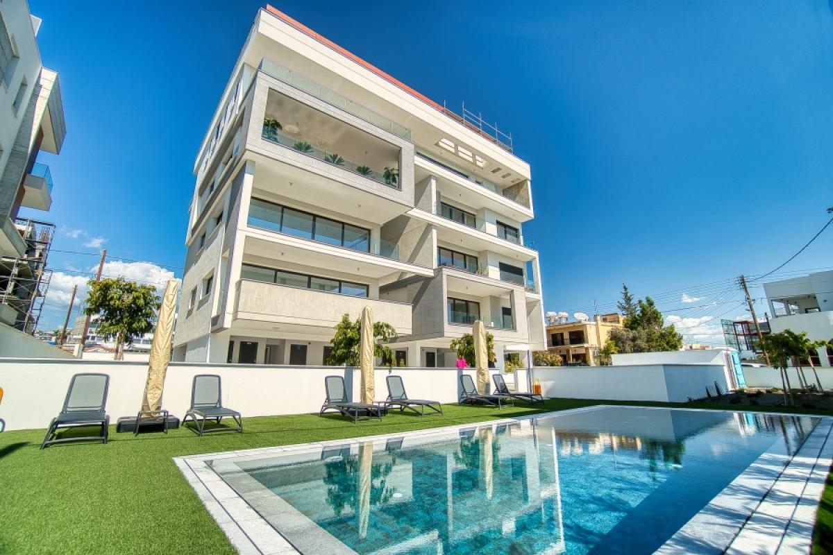 Picture of Condo For Sale in Potamos Germasogeias, Limassol, Cyprus
