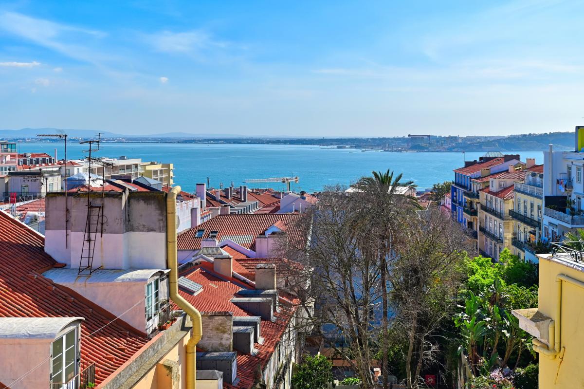 Picture of Condo For Sale in Lisboa, Lisboa, Portugal