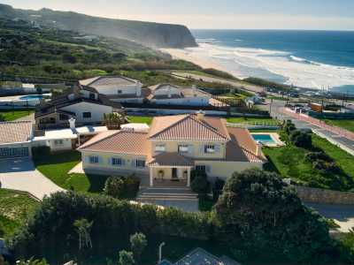 Villa For Sale in Sintra, Portugal