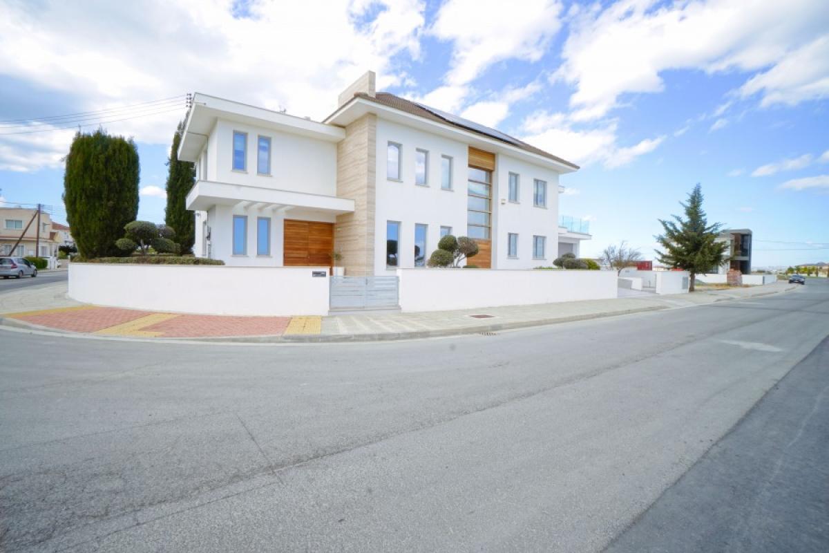 Picture of Home For Sale in Larnaca, Larnaca, Cyprus