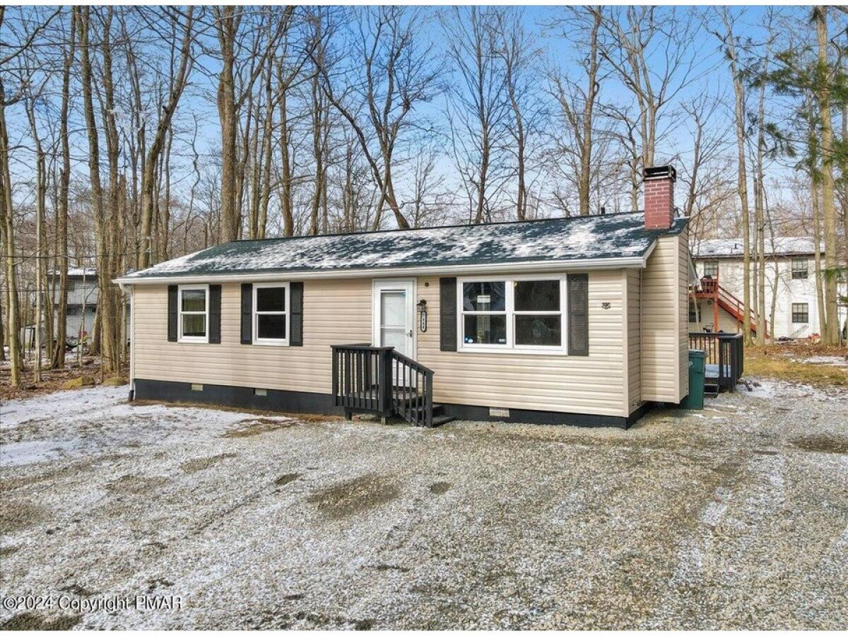 Picture of Home For Sale in Tobyhanna, Pennsylvania, United States
