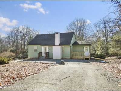 Home For Sale in Cresco, Pennsylvania