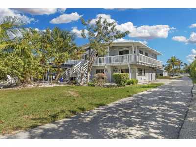 Home For Sale in Lower Matecumbe, Florida