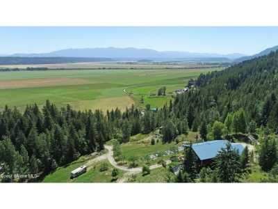 Home For Sale in Bonners Ferry, Idaho
