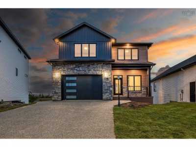 Home For Sale in Timberlea, Canada