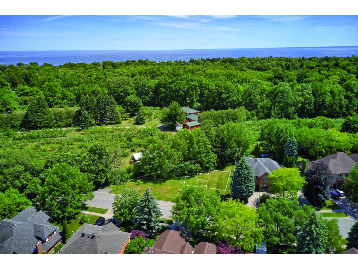 Picture of Residential Land For Sale in Oakville, Ontario, Canada