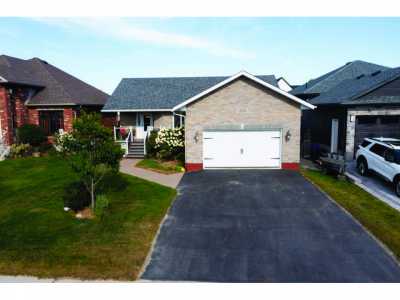 Home For Sale in Sudbury, Canada