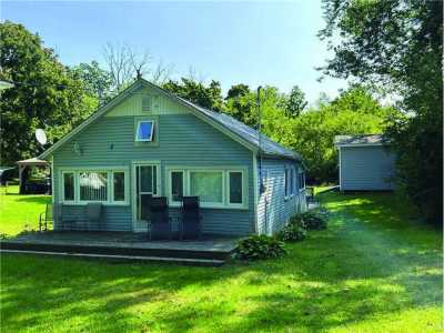 Home For Sale in Lowbanks, Canada