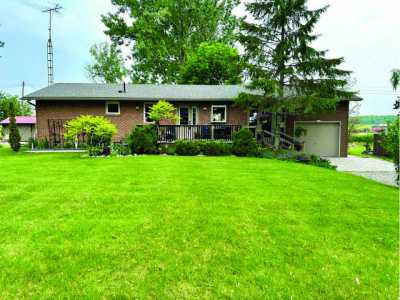 Home For Sale in Selkirk, Canada